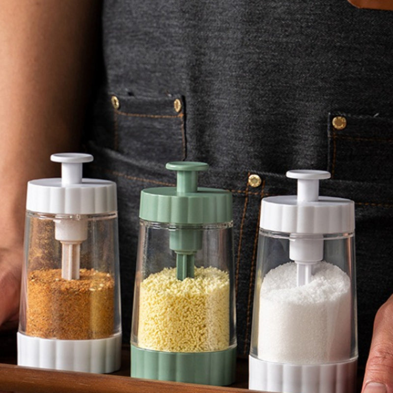 1pc Household Plastic Quantitative Seasoning Jar Kitchen Press Type Metering Control Salt Bottle Barbecue Powder Sprinkling