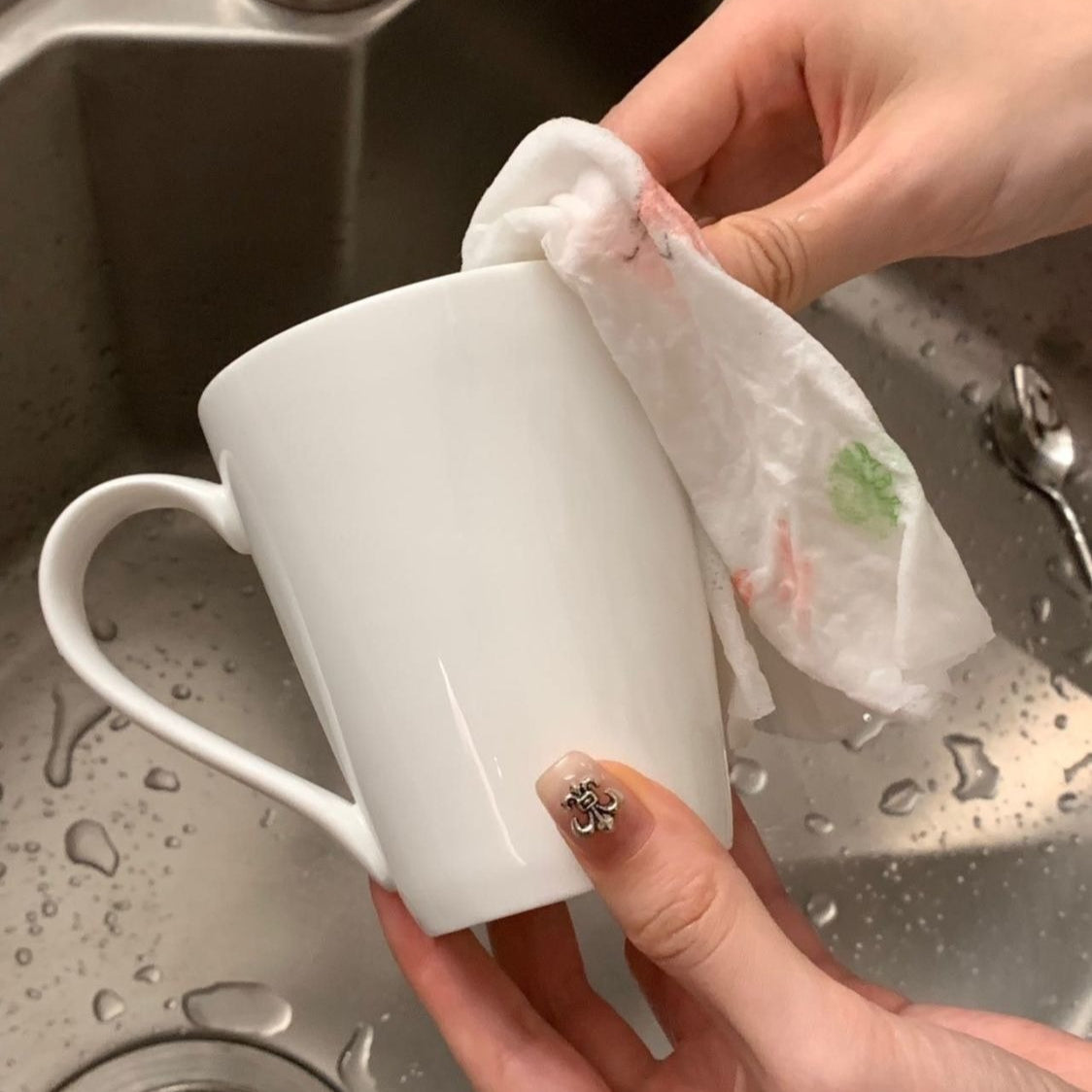 1/2 Roll Printed Kitchen Paper Towels Super Absorbent Oil Water Resistant Disposable Kitchen Towels